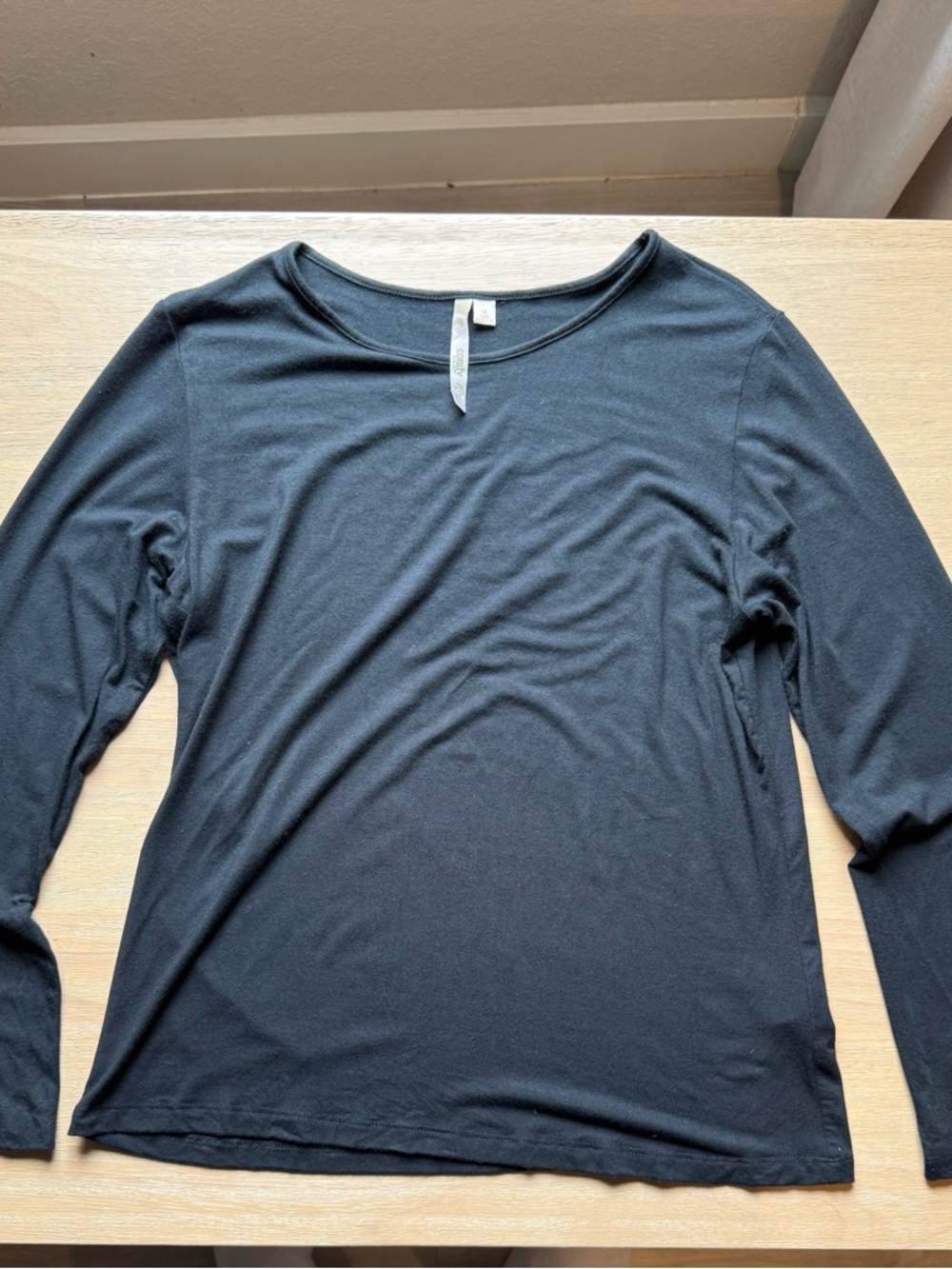 Comfy USA Long Sleeve Black Shirt Women's Small Minimalist